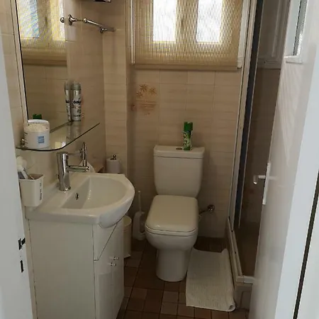 Daire Bettys 1br Seafront