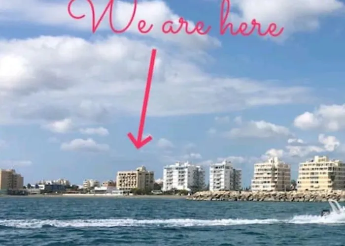 Bettys 1br Seafront Apartmán Larnaca